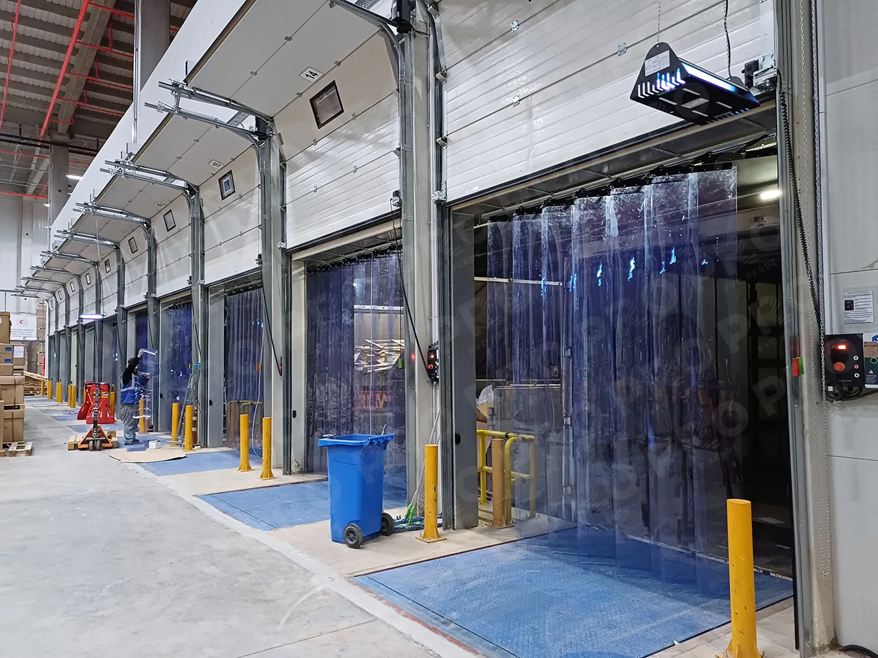 Yükleme Rampası PVC Şerit Perde Uygulaması uygulama görseli